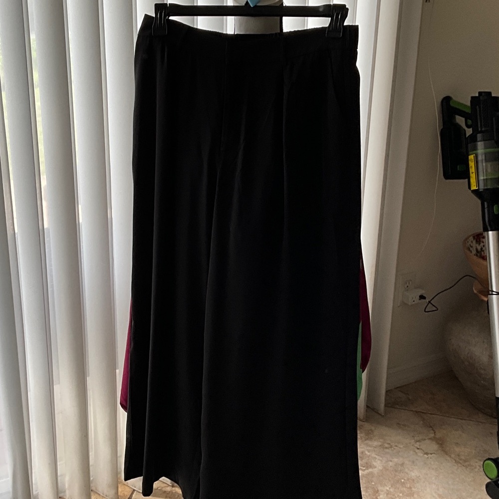 Black Wide-Leg pants